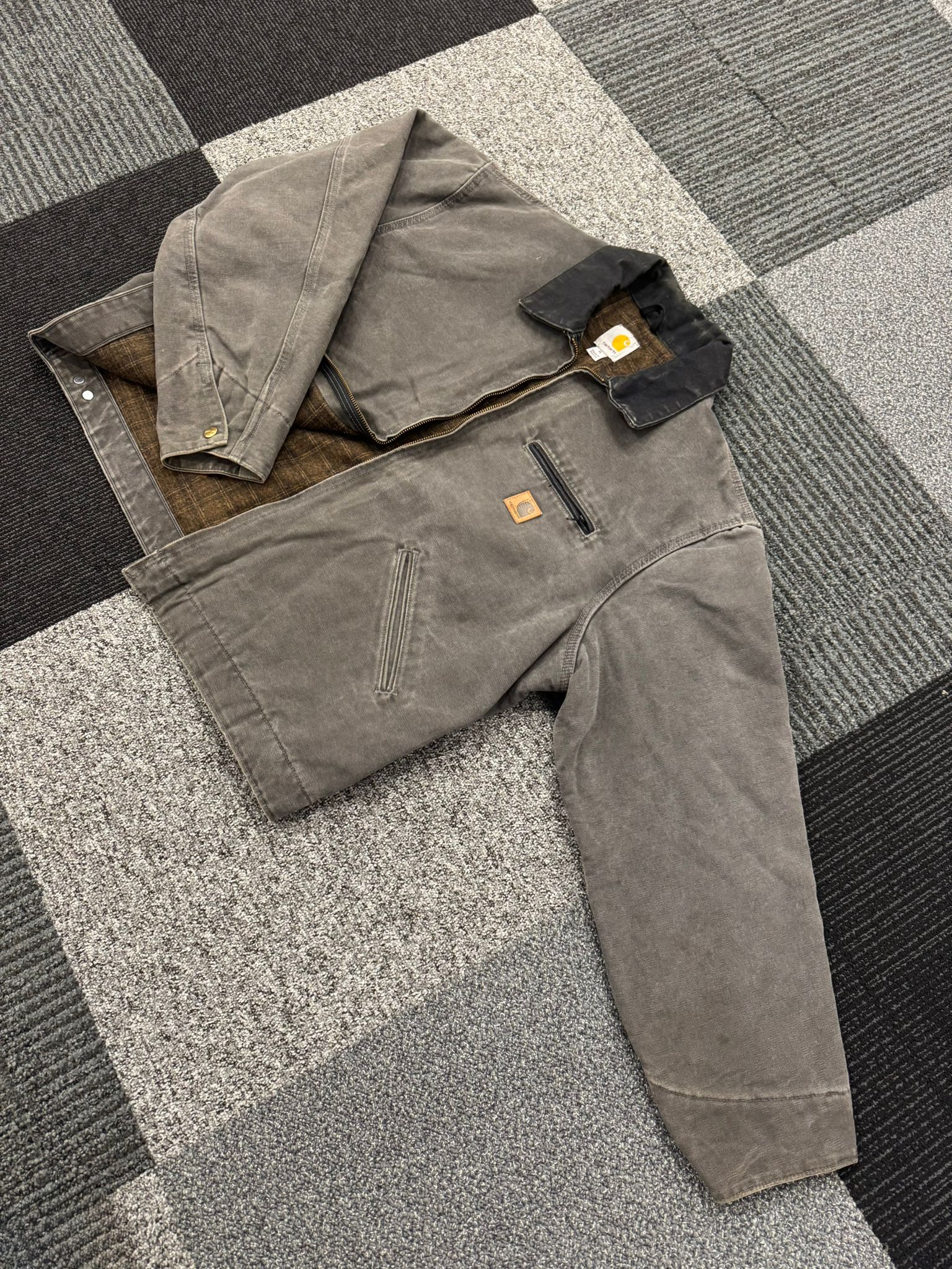 Kurtka Carhartt Detroit Jacket J97 GVL